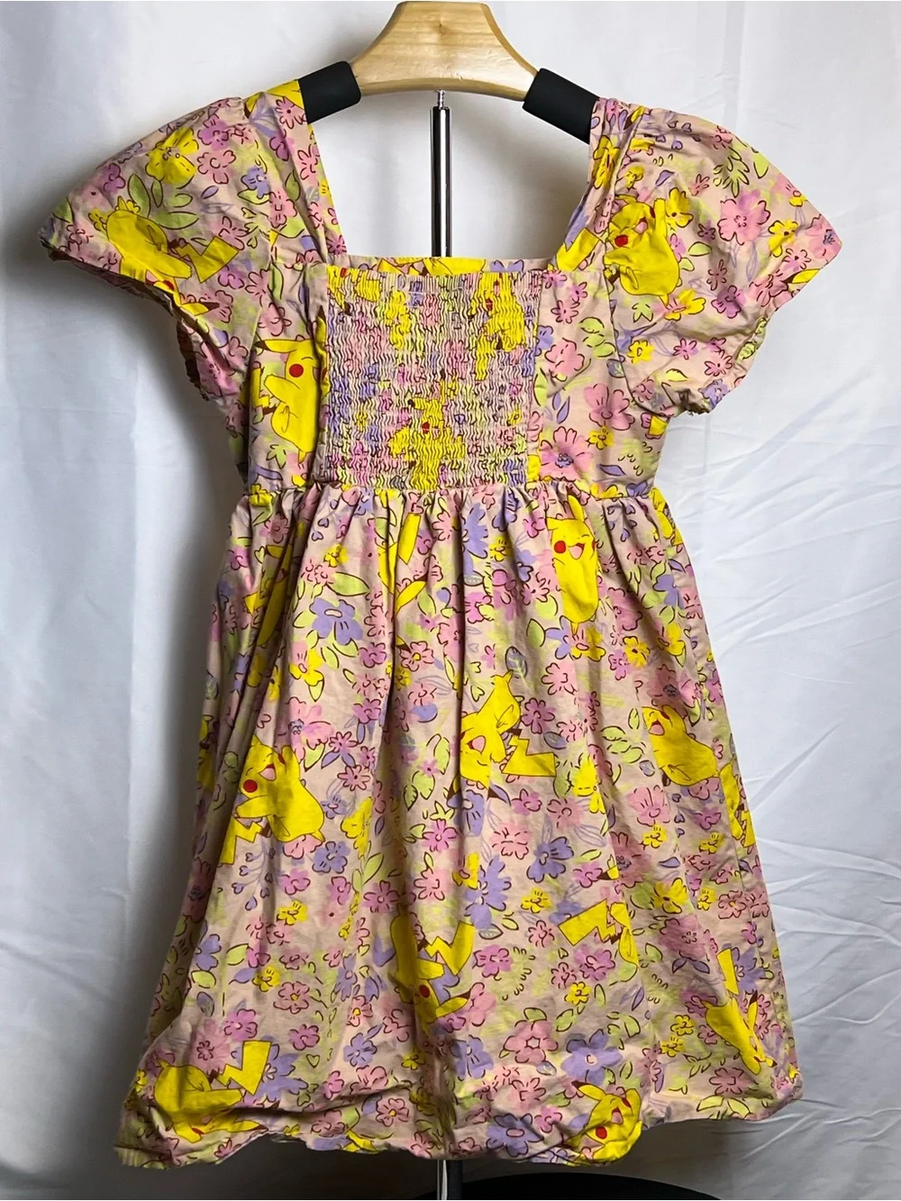 Pokémon Pikachu Print Girls Smocked Back Fit & Flare Floral Dress Sz 8